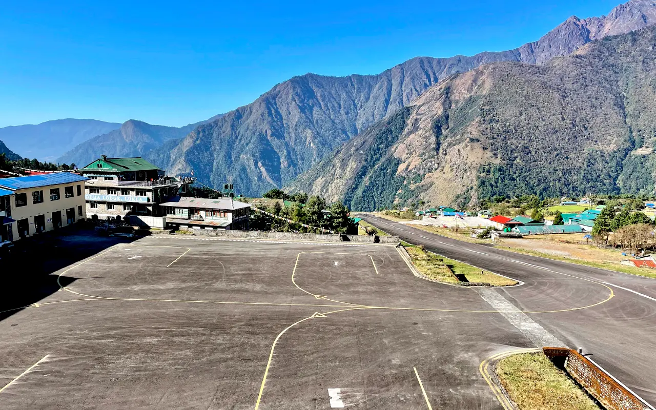 Lukla’s High-Altitude Runway