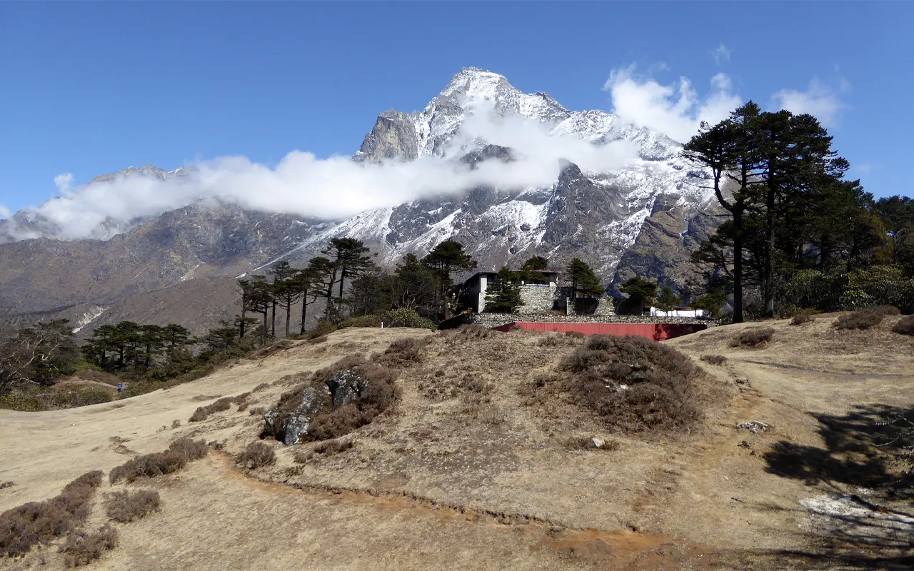 Everest Luxury Trek