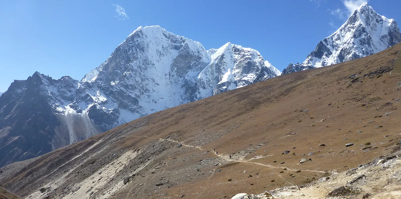 Everest Base Camp Trek Cost from USA, Europe, India & Australia (2026/2027): Plan Your Trip Budget Wisely