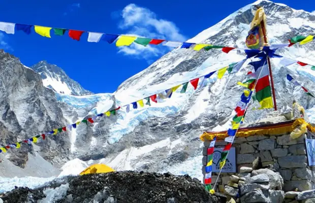 Everest Base Camp Trek Cost from USA, Europe, India & Australia (2026/2027): Plan Your Trip Budget Wisely