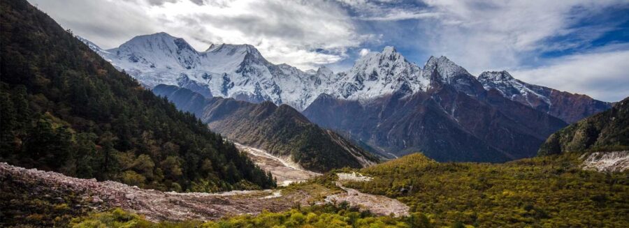 Best Time for Manaslu Tsum Valley Trek