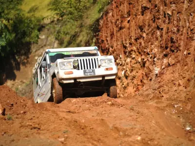 Nepal Off Road Jeep