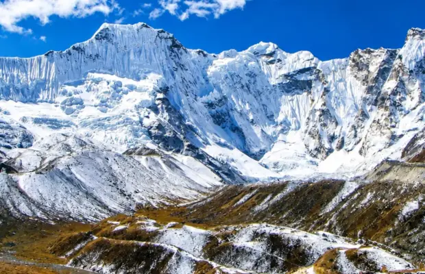 Ama Dablam Base Camp Trek with Gokyo and Renjo La Pass
