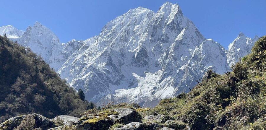 Manaslu Tsum Valley Trek – 22 Days Through the Hidden Himalayan Valleys of Nepal