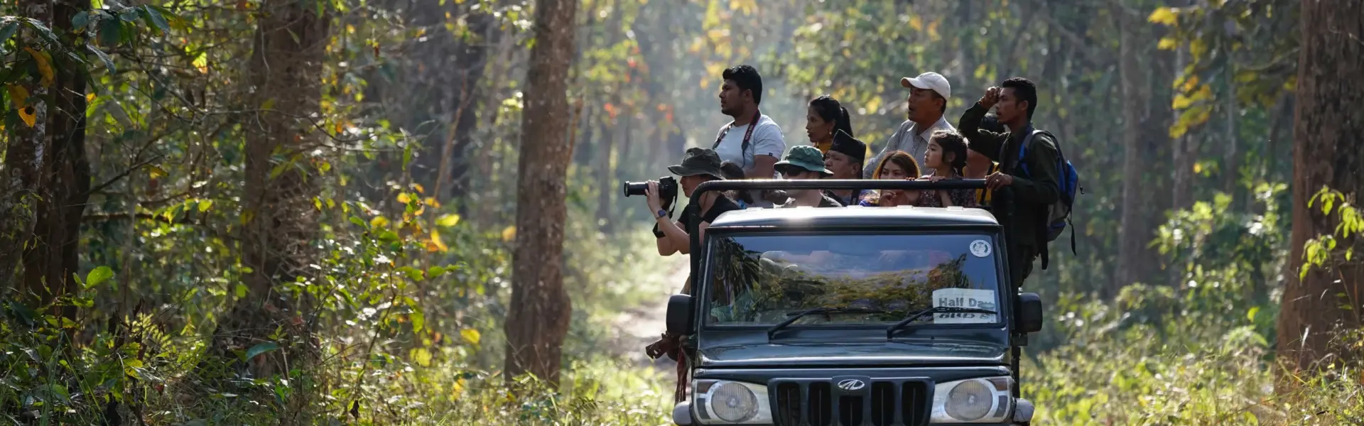 Kathmandu Chitwan Poon Hill Tour: From Heritage Streets to Himalayan Sunrise